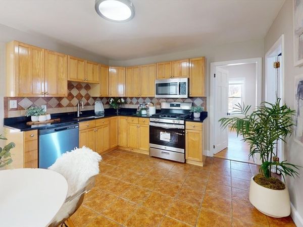 17 Jones St, Unit 2, Everett, MA 02149