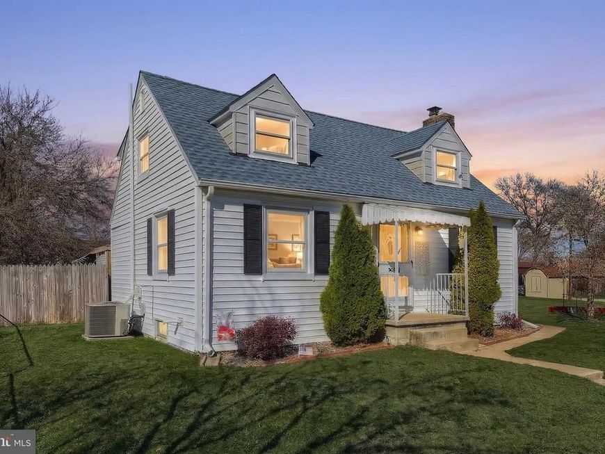 120 Charles Avenue, Hanover, PA 17331 Main Photo