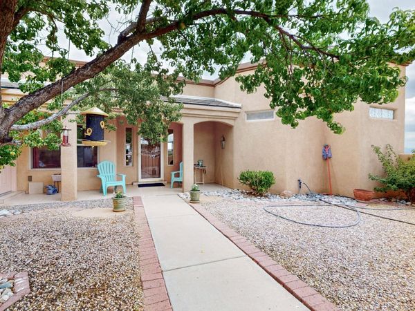 4013 Huron Drive NE, Rio Rancho, NM 87144