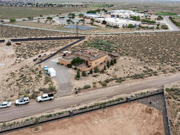 4013 Huron Drive NE, Rio Rancho, NM 87144