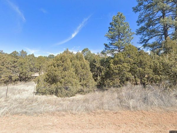 31 Sparrow Lane, Tijeras, NM 87059