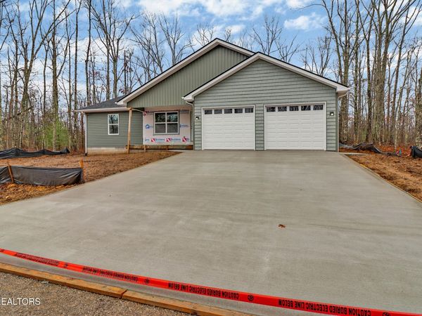 314 Yatasi Tr , Crossville, TN 38572