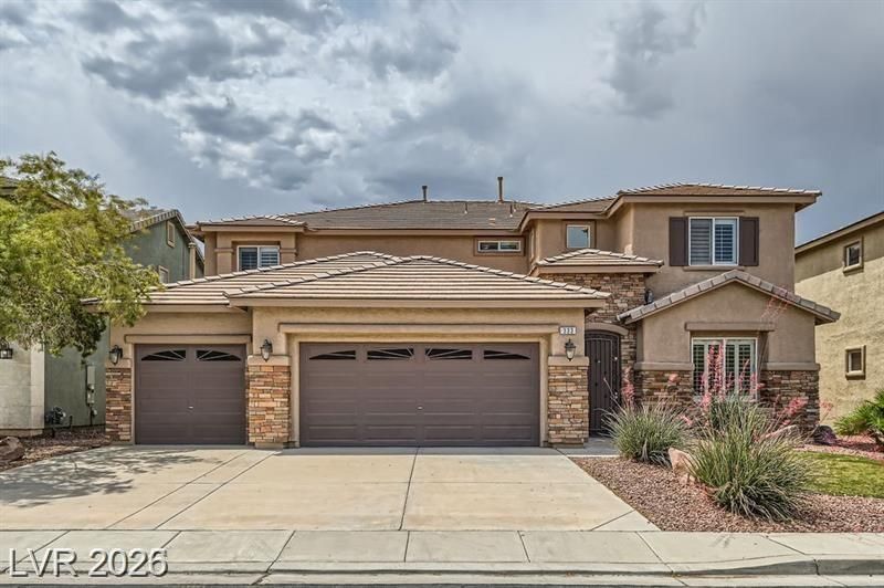333 Shimmering Moon Street, Henderson, NV 89015 Main Photo