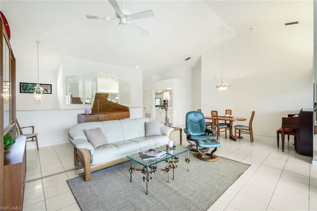 16540 Heron Coach Way, Unit 406, Fort Myers, FL 33908 Photo