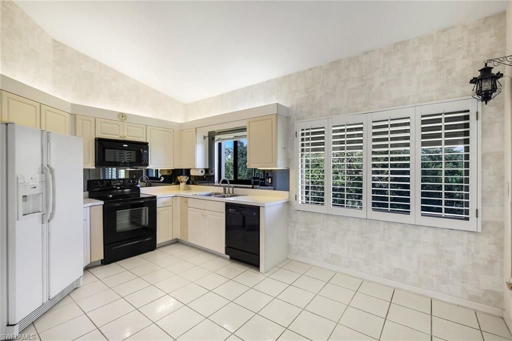 16540 Heron Coach Way, Unit 406, Fort Myers, FL 33908 Photo