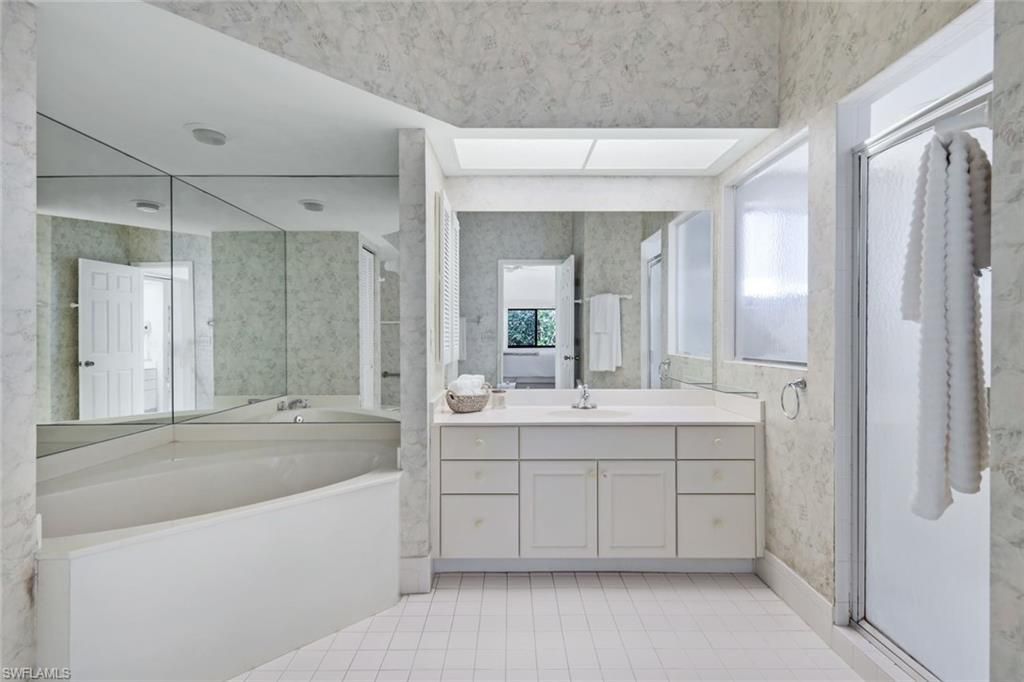 16540 Heron Coach Way, Unit 406, Fort Myers, FL 33908 Photo