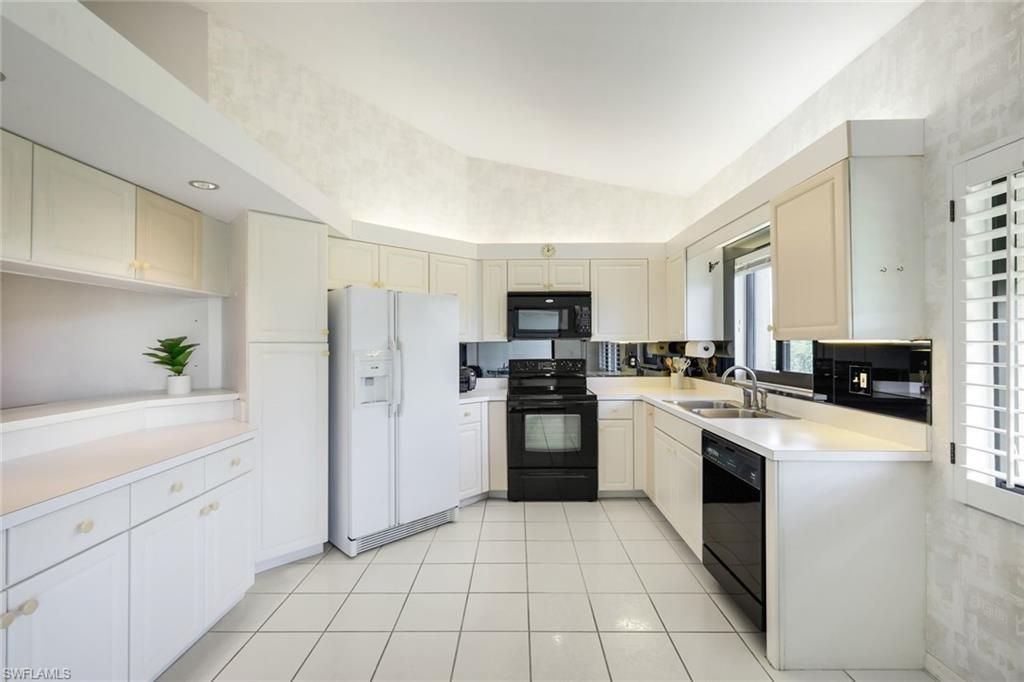 16540 Heron Coach Way, Unit 406, Fort Myers, FL 33908 Photo