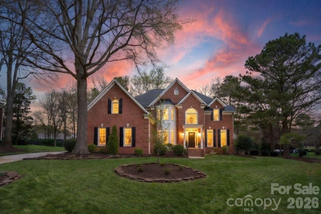 13200 Horsham Court, Charlotte, NC 28277 Main Photo