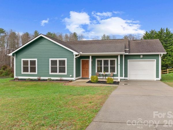 209 Breton Ridge Road, Leicester, NC 28748