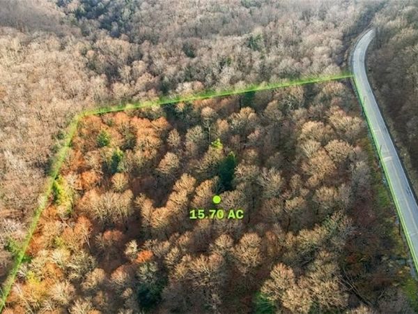 0 Us-30 , Laughlintown, PA 15655