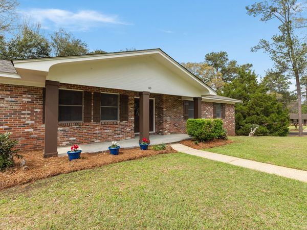 103 Ridgemont Ln., Petal, MS 39465