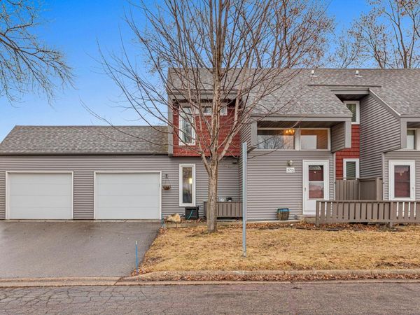 3772 Red Robin Lane, Eagan, MN 55122