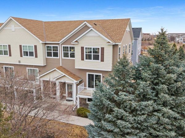 9580 Madison Drive, Unit 4, Chanhassen, MN 55317