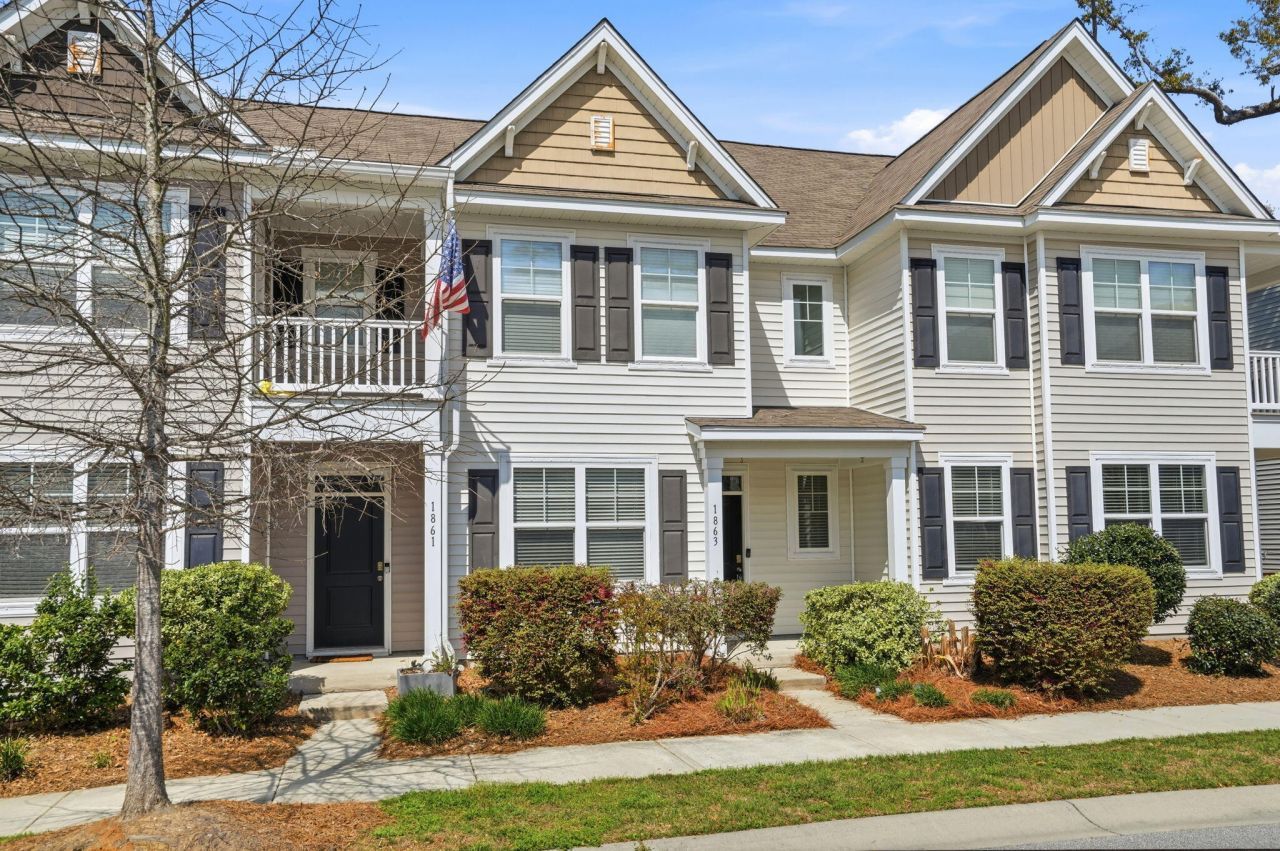 1863 Towne Street Photo 28