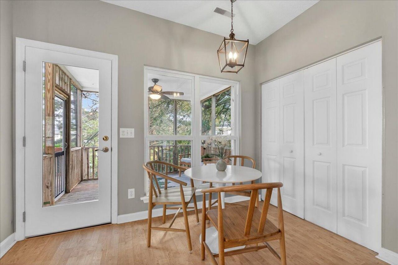 1415 Black River Drive Photo 11