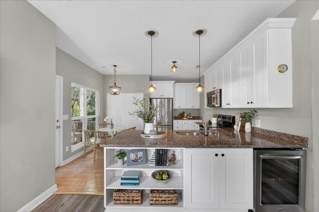 1415 Black River Drive Photo 7