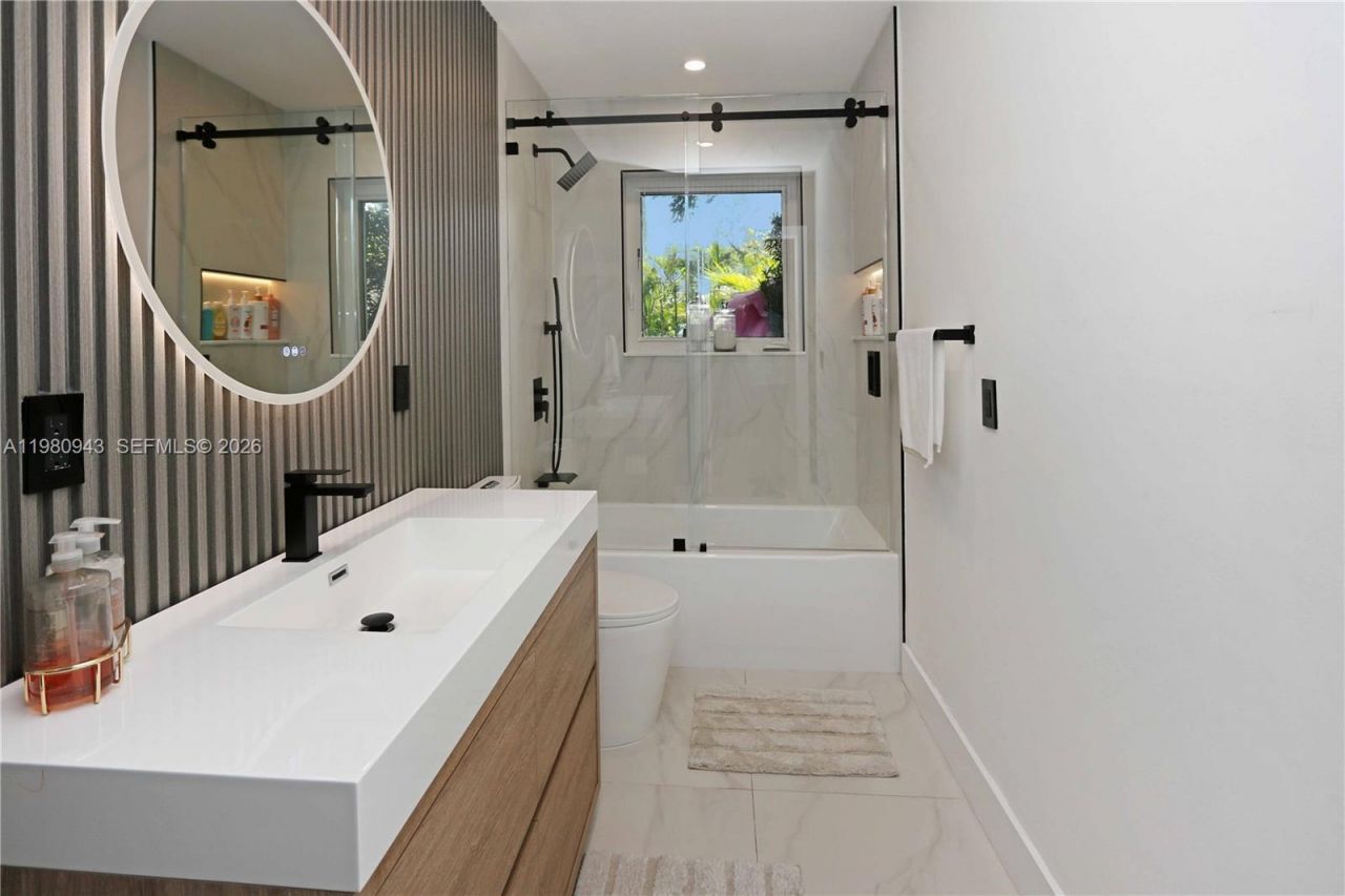 1628 Monroe St, Hollywood, FL 33020 Photo