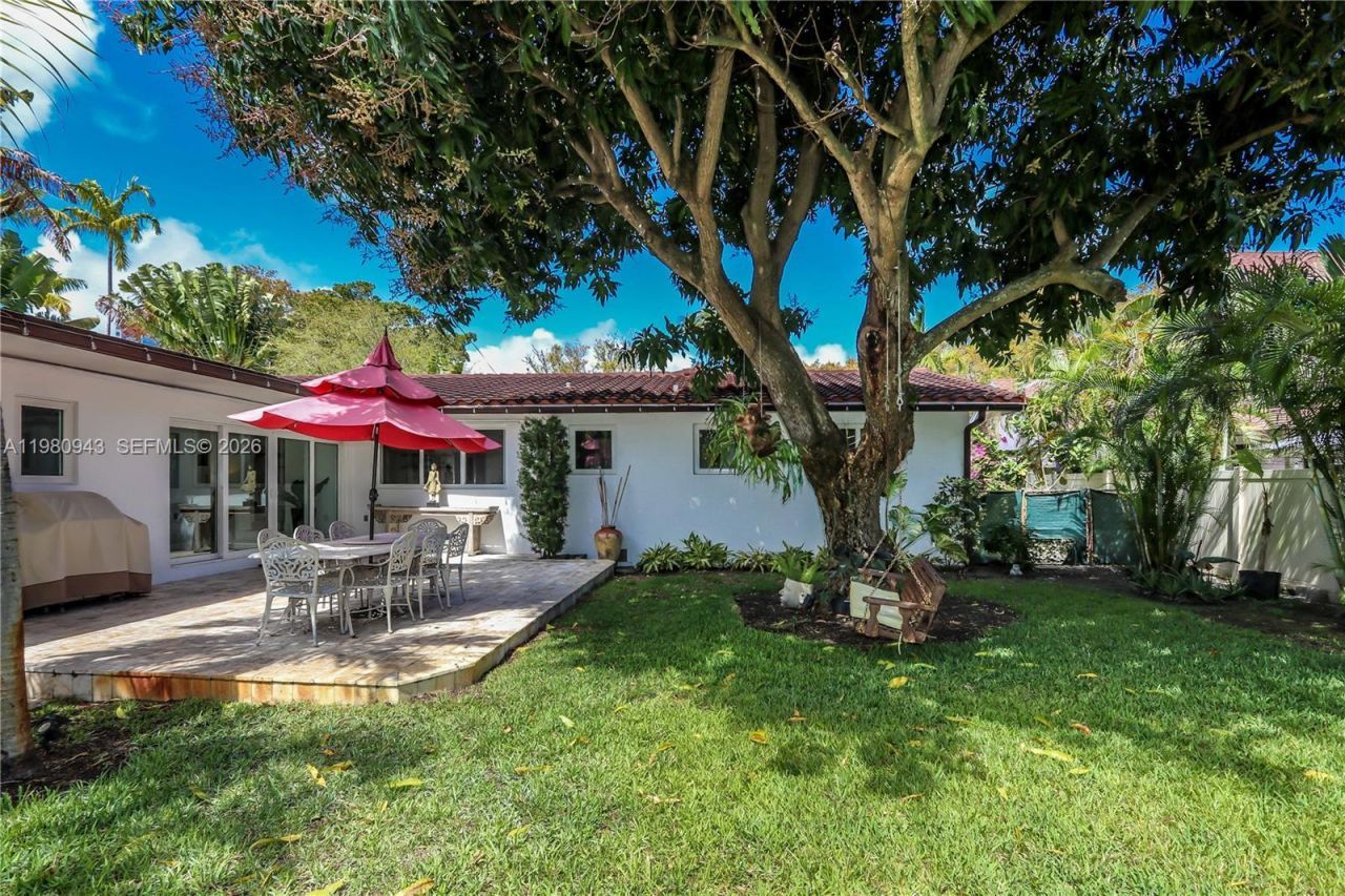 1628 Monroe St, Hollywood, FL 33020 Photo