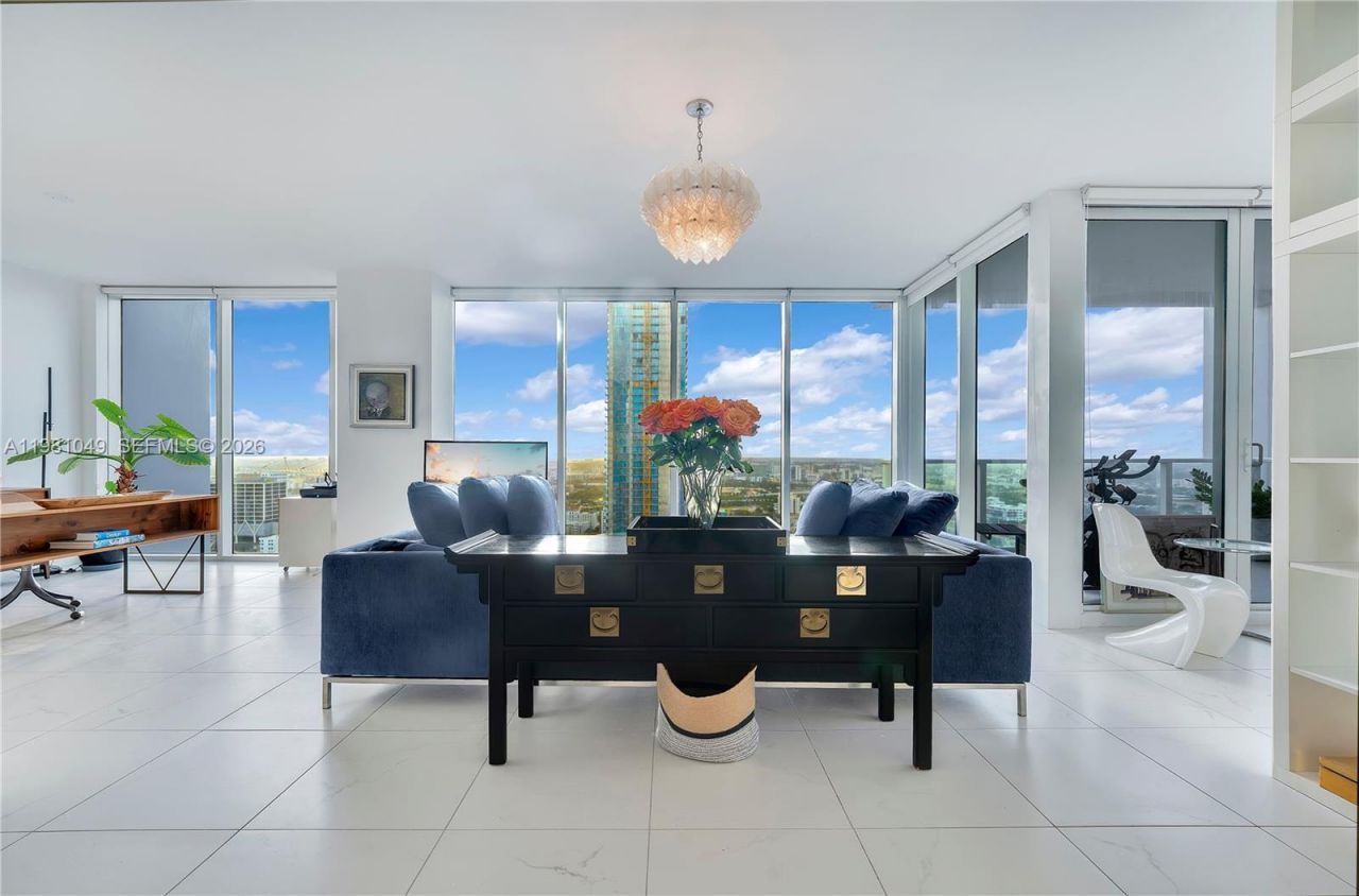 1040 Biscayne Blvd, Unit 3306, Miami, FL 33132 Photo