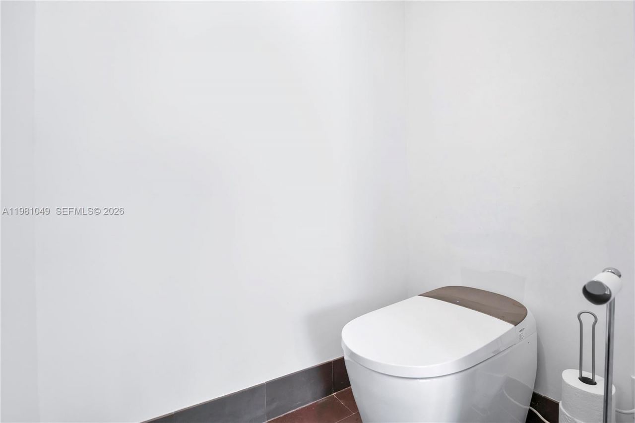 1040 Biscayne Blvd, Unit 3306, Miami, FL 33132 Photo