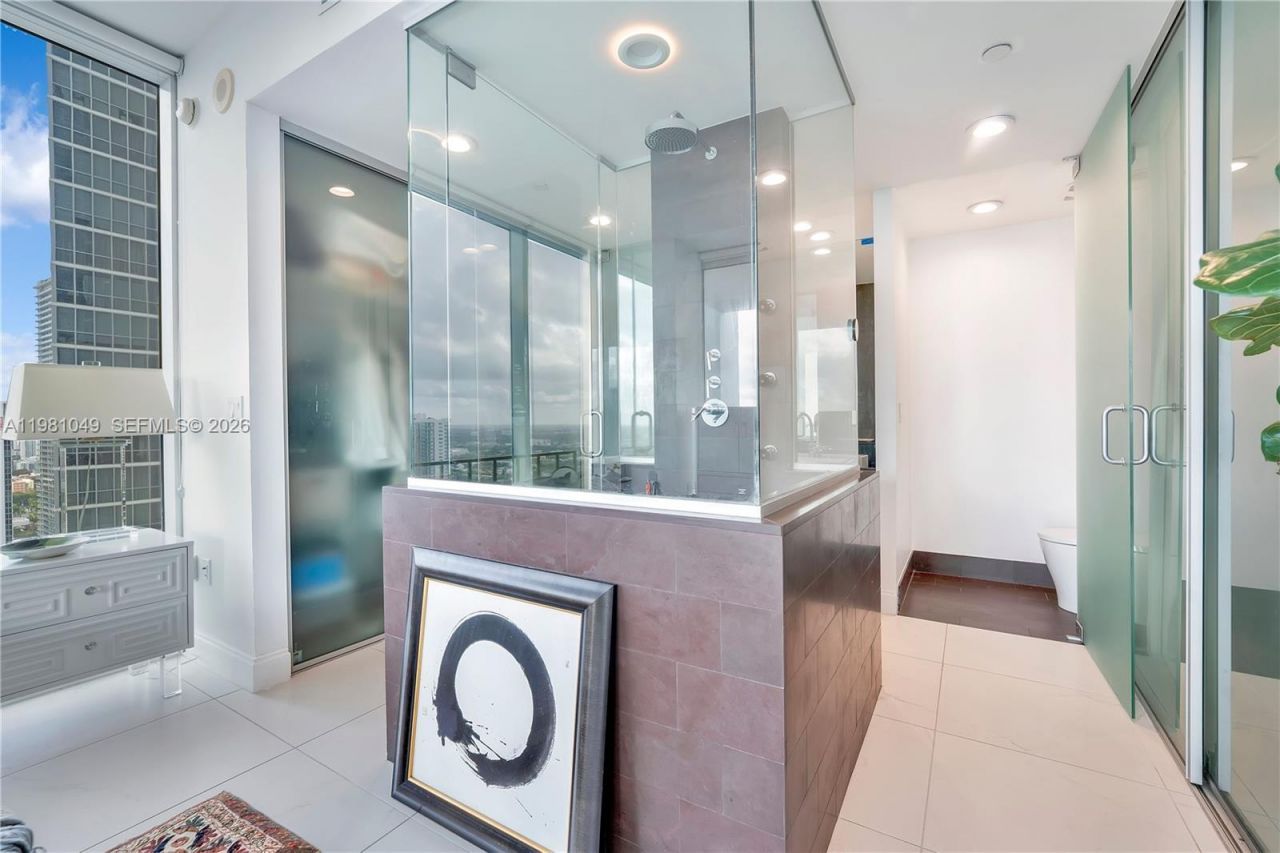 1040 Biscayne Blvd, Unit 3306, Miami, FL 33132 Photo