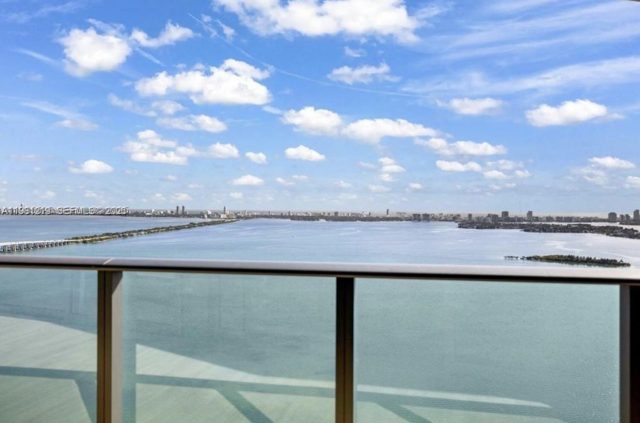 460 NE 28th St , Unit 3907, Miami, FL 33137 Photo