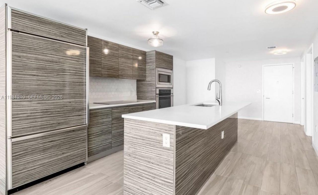 460 NE 28th St , Unit 3907, Miami, FL 33137 Photo