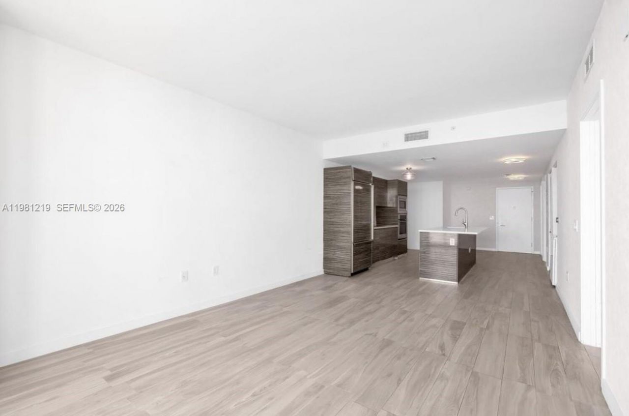 460 NE 28th St , Unit 3907, Miami, FL 33137 Photo