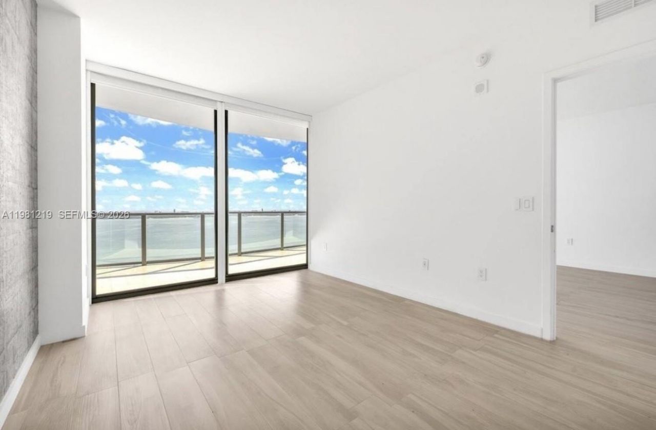 460 NE 28th St , Unit 3907, Miami, FL 33137 Photo