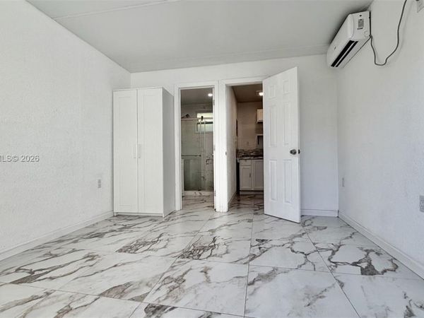 12435 SW 42nd St , Unit 1, Miami, FL 33175