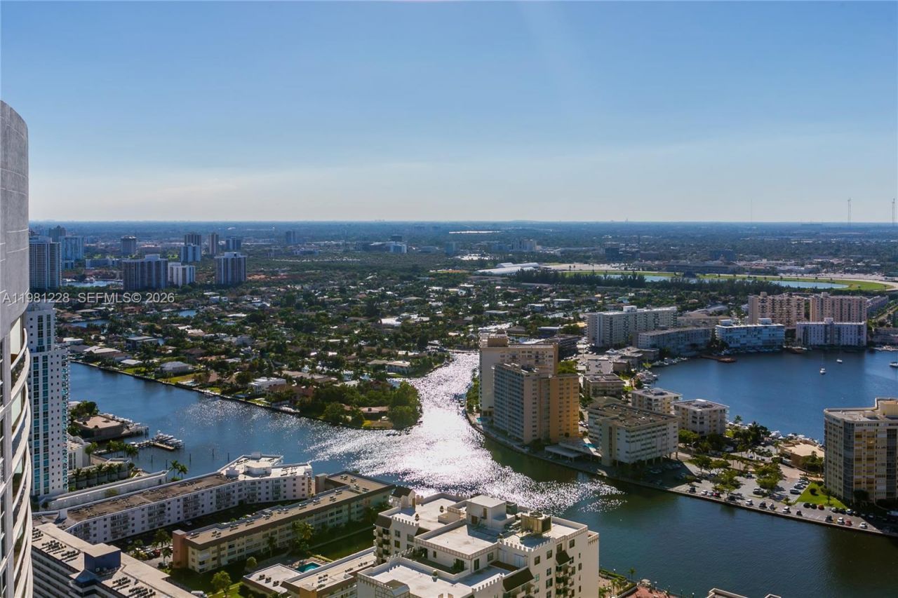 1830 S Ocean Dr, Unit 4606, Hallandale Beach, FL 33009 Photo