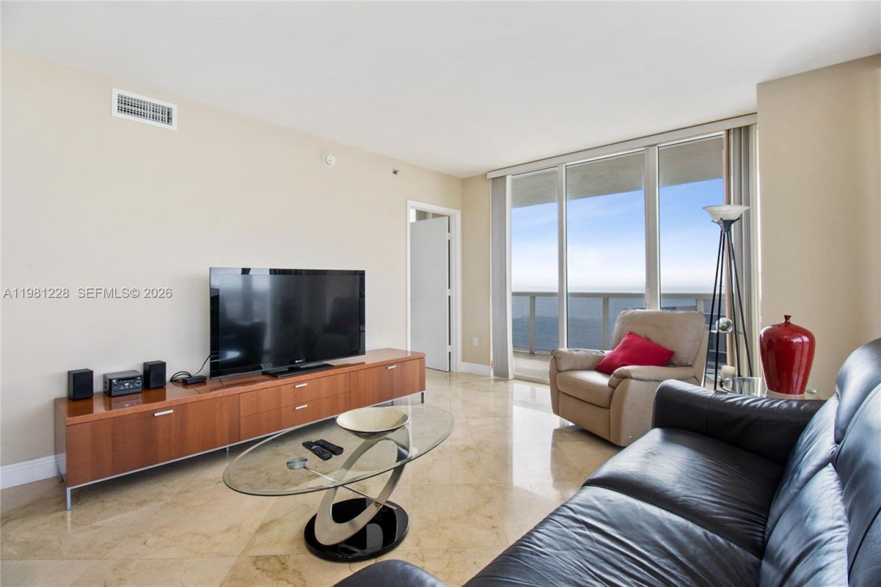 1830 S Ocean Dr, Unit 4606, Hallandale Beach, FL 33009 Photo