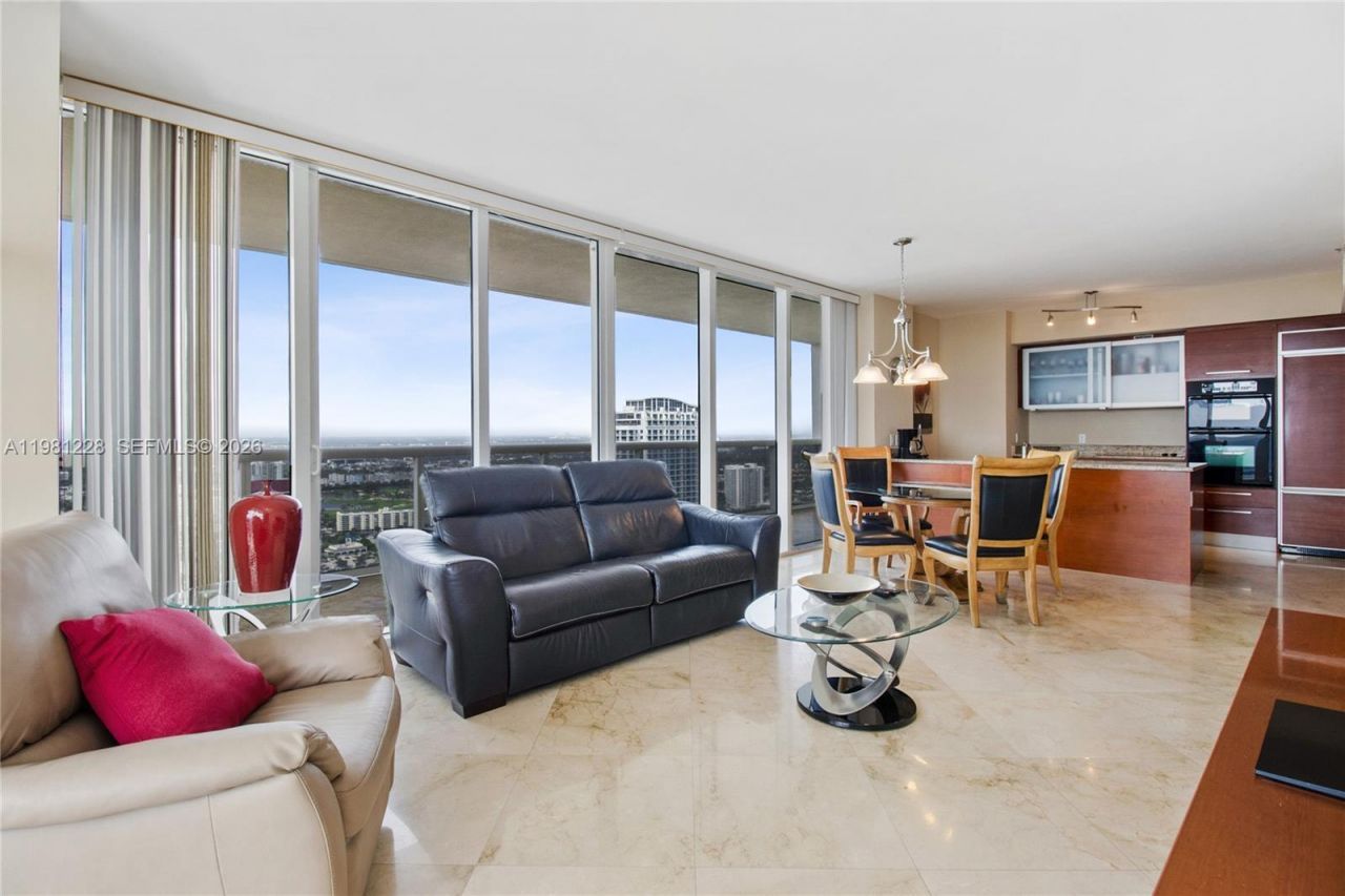 1830 S Ocean Dr, Unit 4606, Hallandale Beach, FL 33009 Photo