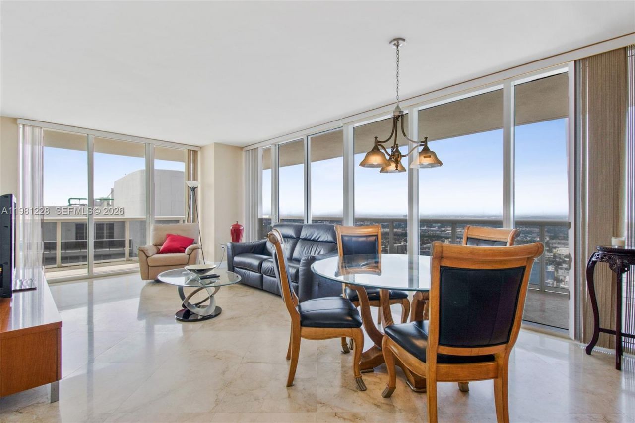 1830 S Ocean Dr, Unit 4606, Hallandale Beach, FL 33009 Photo