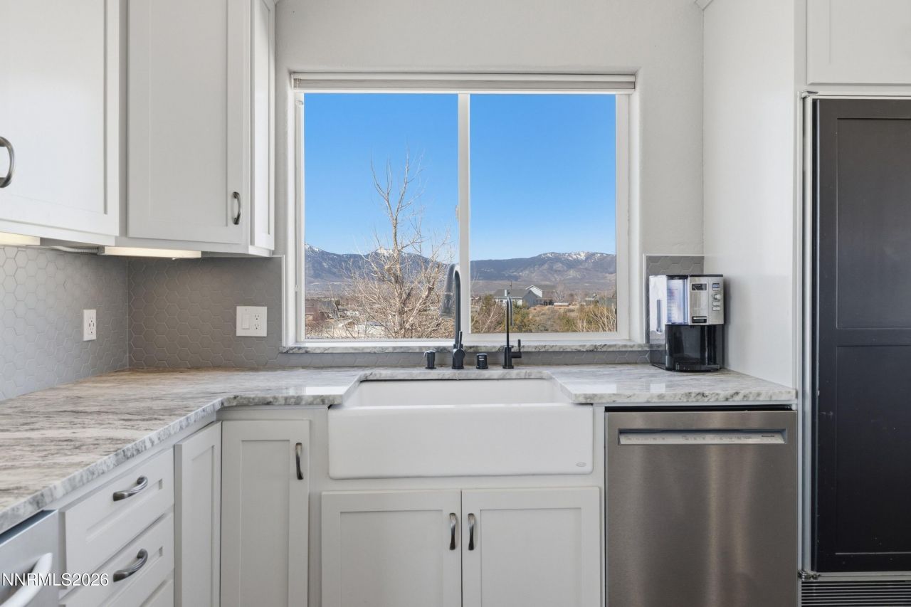 1717 Devon Court, Minden, NV 89423 Photo