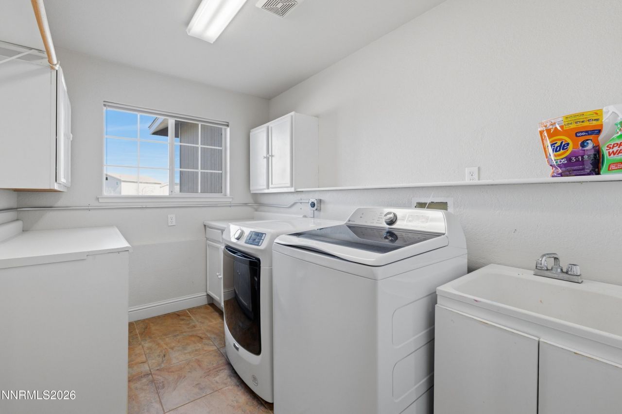 1717 Devon Court, Minden, NV 89423 Photo