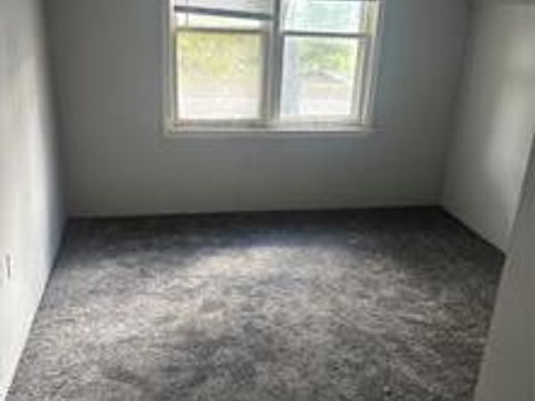 65 Portage Street, Highland Park, MI 48203