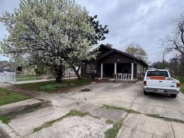 3115 Reynolds Avenue, Dallas, TX 75223