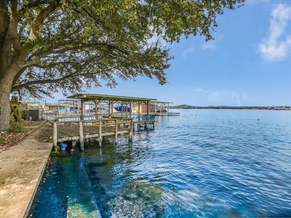 1018 Impala DR , Granite Shoals, TX 78654