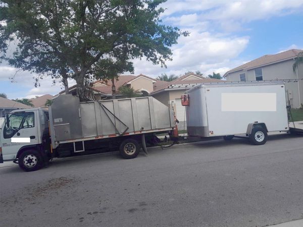 Hialeah, FL 33305