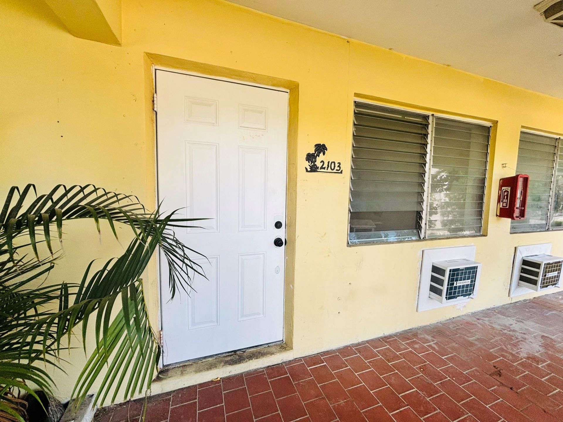 2101 SE 4th Avenue, Fort Lauderdale, FL 33316 Photo