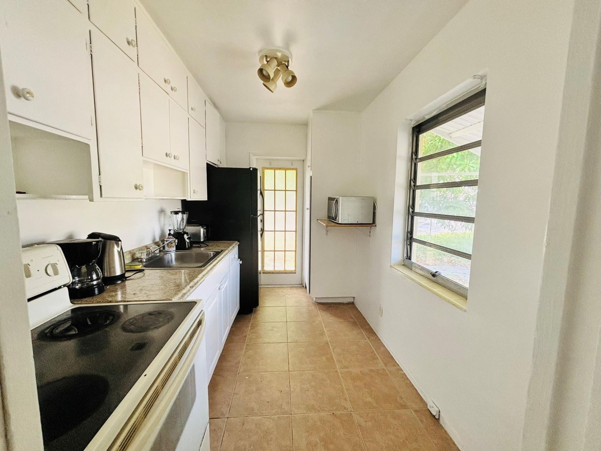 2101 SE 4th Avenue, Fort Lauderdale, FL 33316 Photo