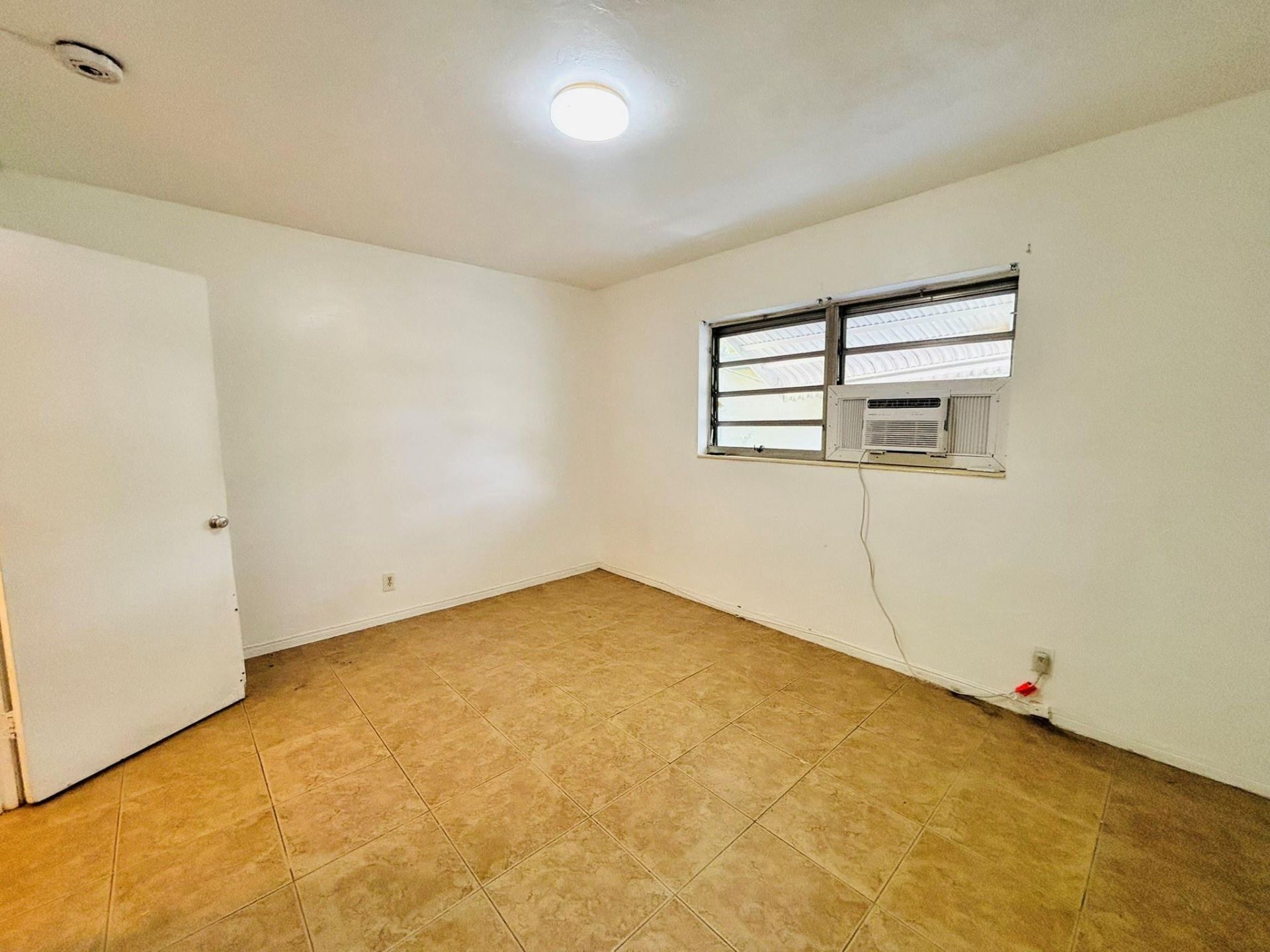 2101 SE 4th Avenue, Fort Lauderdale, FL 33316 Photo