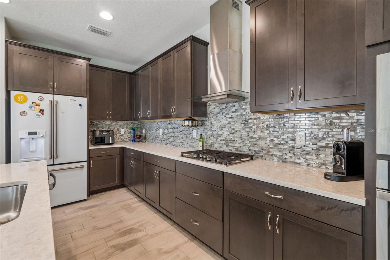 12453 Horseshoe Bend Drive, Lithia, FL 33547 Photo