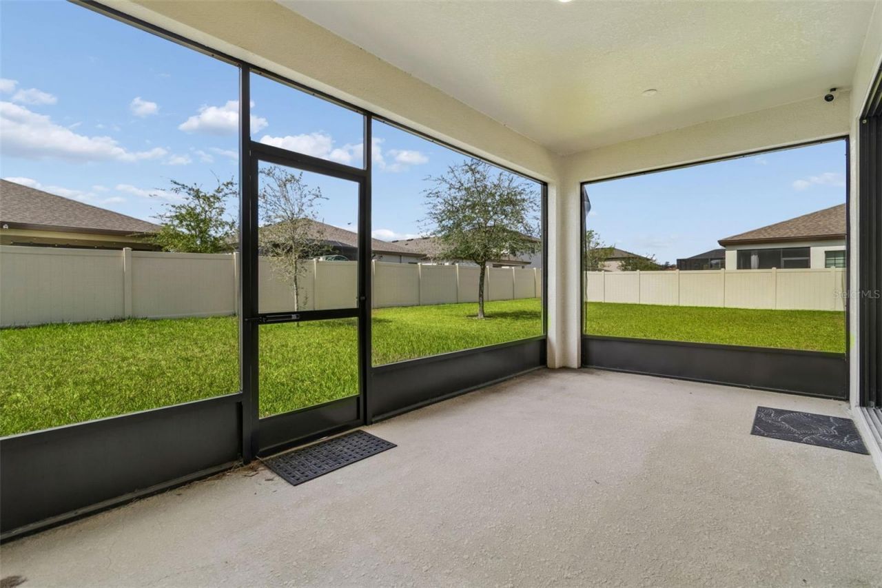 12453 Horseshoe Bend Drive, Lithia, FL 33547 Photo
