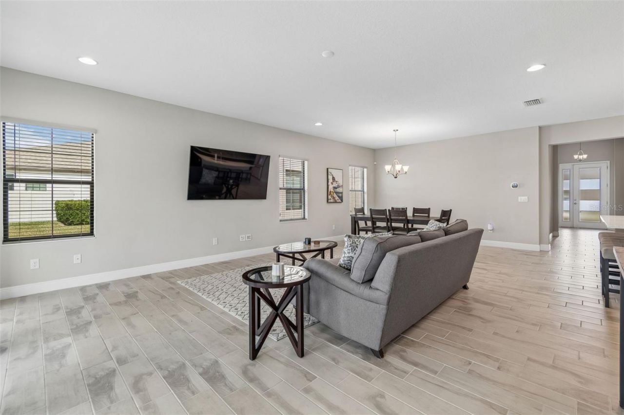 12453 Horseshoe Bend Drive, Lithia, FL 33547 Photo