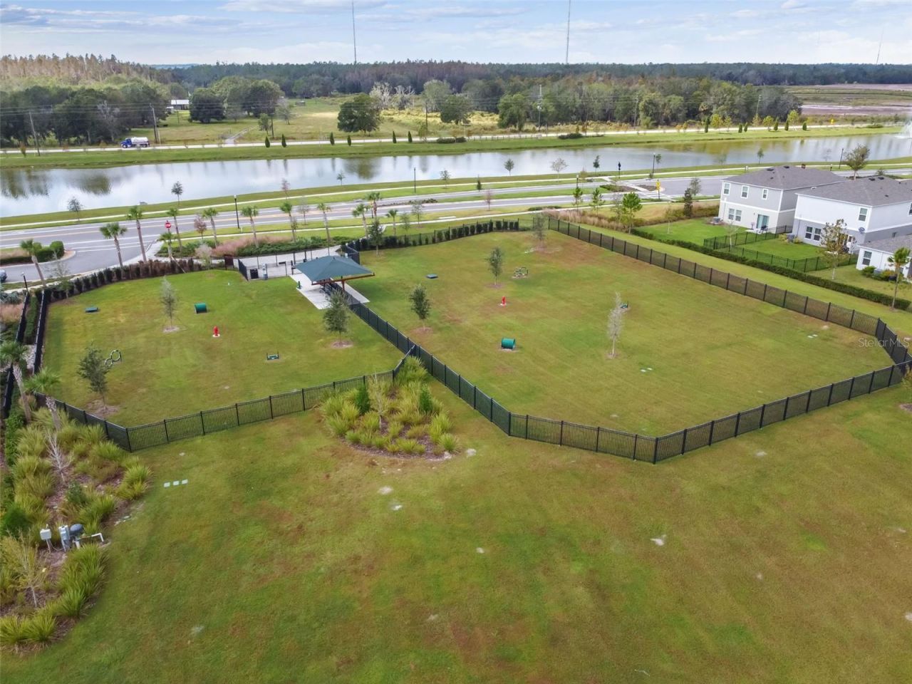 12453 Horseshoe Bend Drive, Lithia, FL 33547 Photo