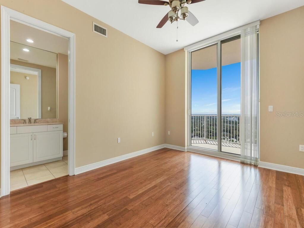 2104 W 1st Street , Unit 2304, Fort Myers, FL 33901 Photo