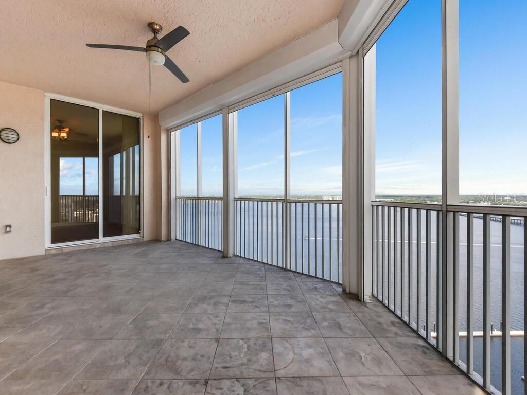 2104 W 1st Street , Unit 2304, Fort Myers, FL 33901 Photo