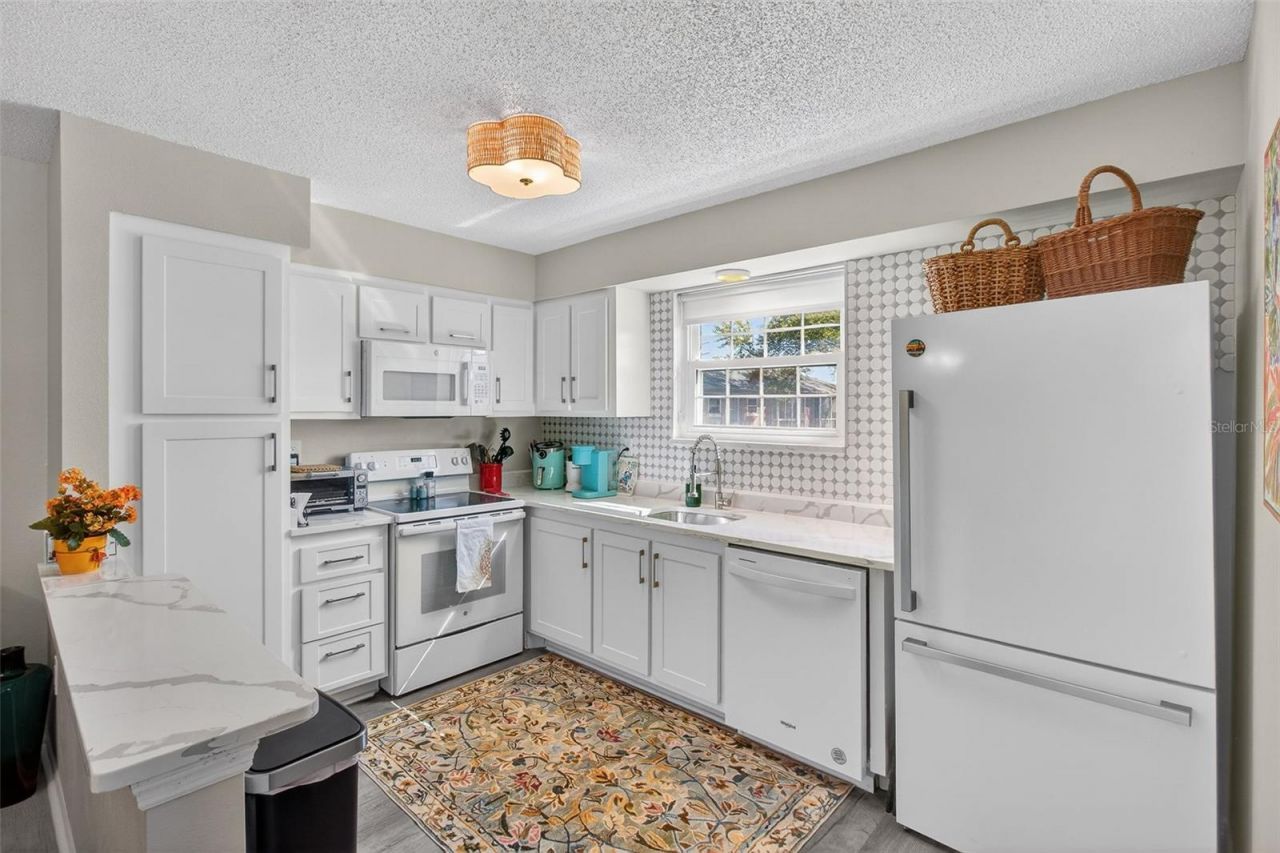 3824 37th Street S, Unit 67, Saint Petersburg, FL 33711 Photo